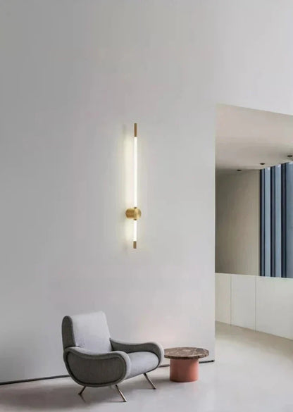 Avelena | AstraBeam – Vertikale LED-Wandlampe für moderne Innenräume