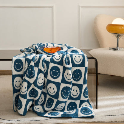 Avelena | Smiley Kariert Decke