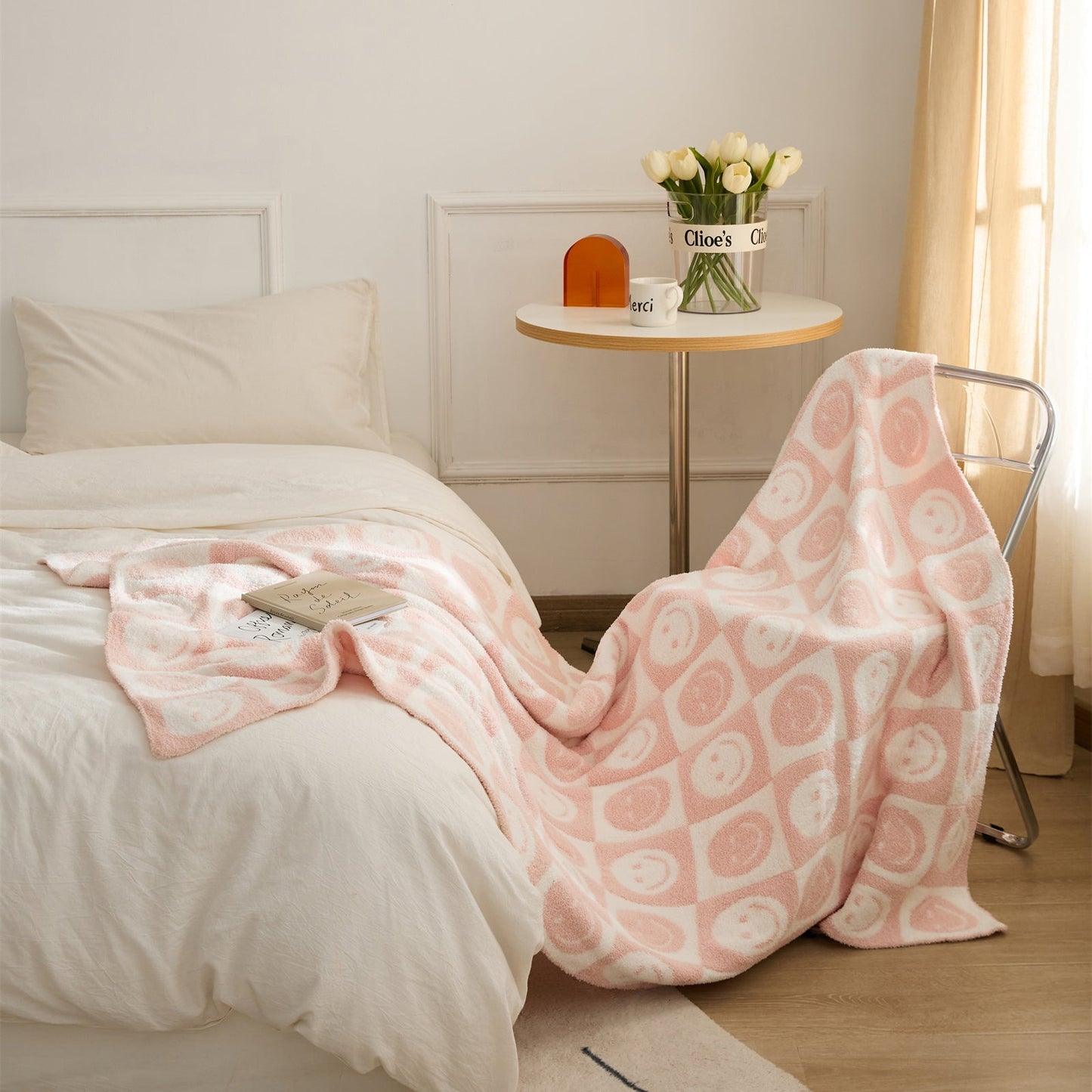 Avelena | Smiley Kariert Decke