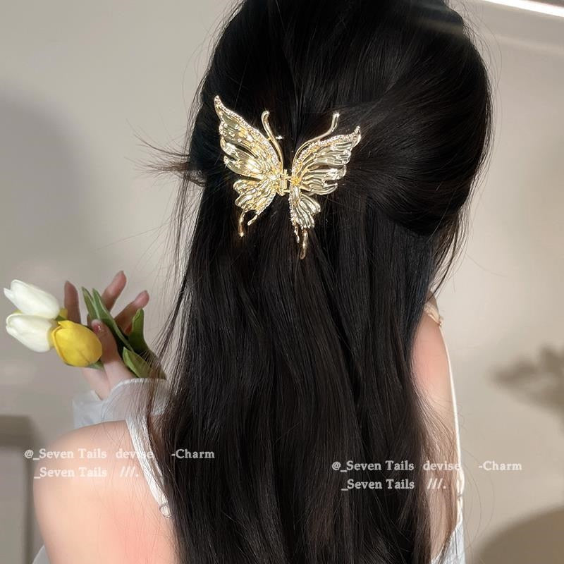 Avelena | Chic Butterfly Pearl Tassel Haarschneide