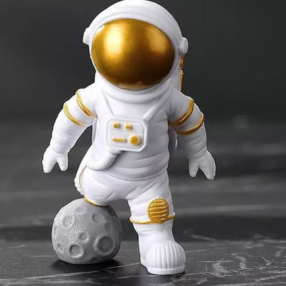 Avelena | Harz-Astronaut-Figur Statue Raumfahrer Skulptur Pädagogisches Spielzeug Schreibtisch-Dekoration Astronaut-Modell Für Kinder Geschenk