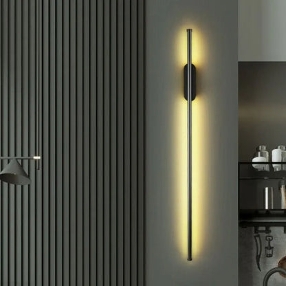 Avelena | SofaLume – Moderne Wandlampe in Schwarz und Gold für stilvolles Wohnen