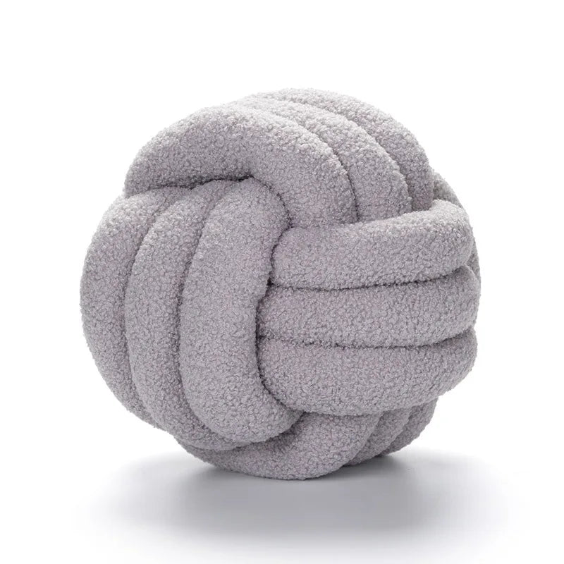 Avelena | Gooi Kissen - Cozy - Handgeknoteter Ball - Lammfell
