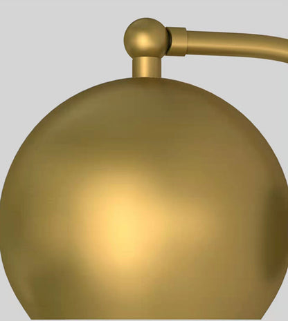 Avelena | AntiqueAura – Klassische Vintage-Wandlampe mit Stecker für elegante Räume