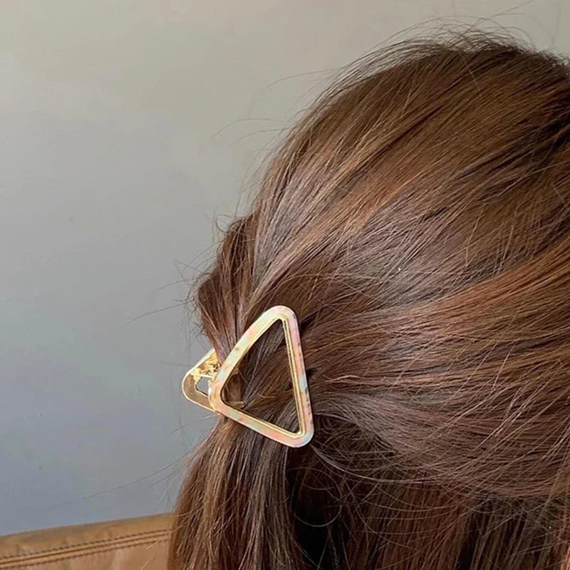 Avelena | Schicke Geometrische Haarspange für Frauen