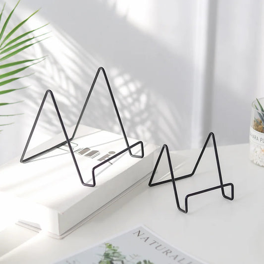 Avelena | Eisenkunst Multi-Use Display Stand: Vielseitiger Magazin-, Geschirr-, Bilder- und Fotoalbum-Ständer für die Wohnkultur