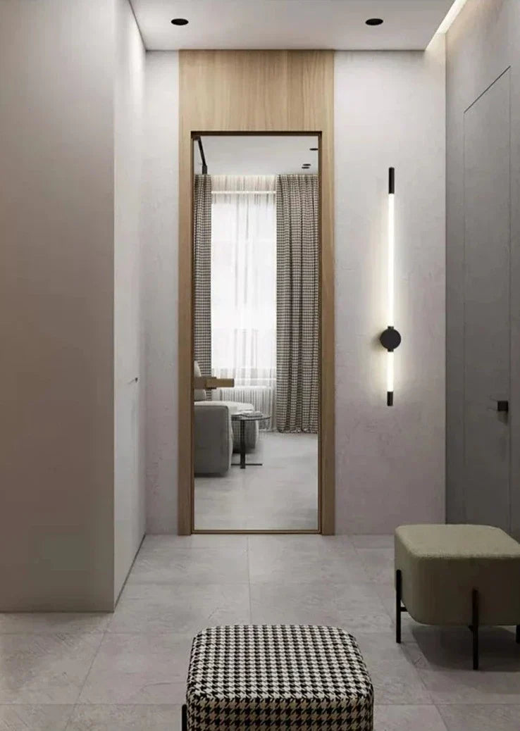 Avelena | AstraBeam – Vertikale LED-Wandlampe für moderne Innenräume