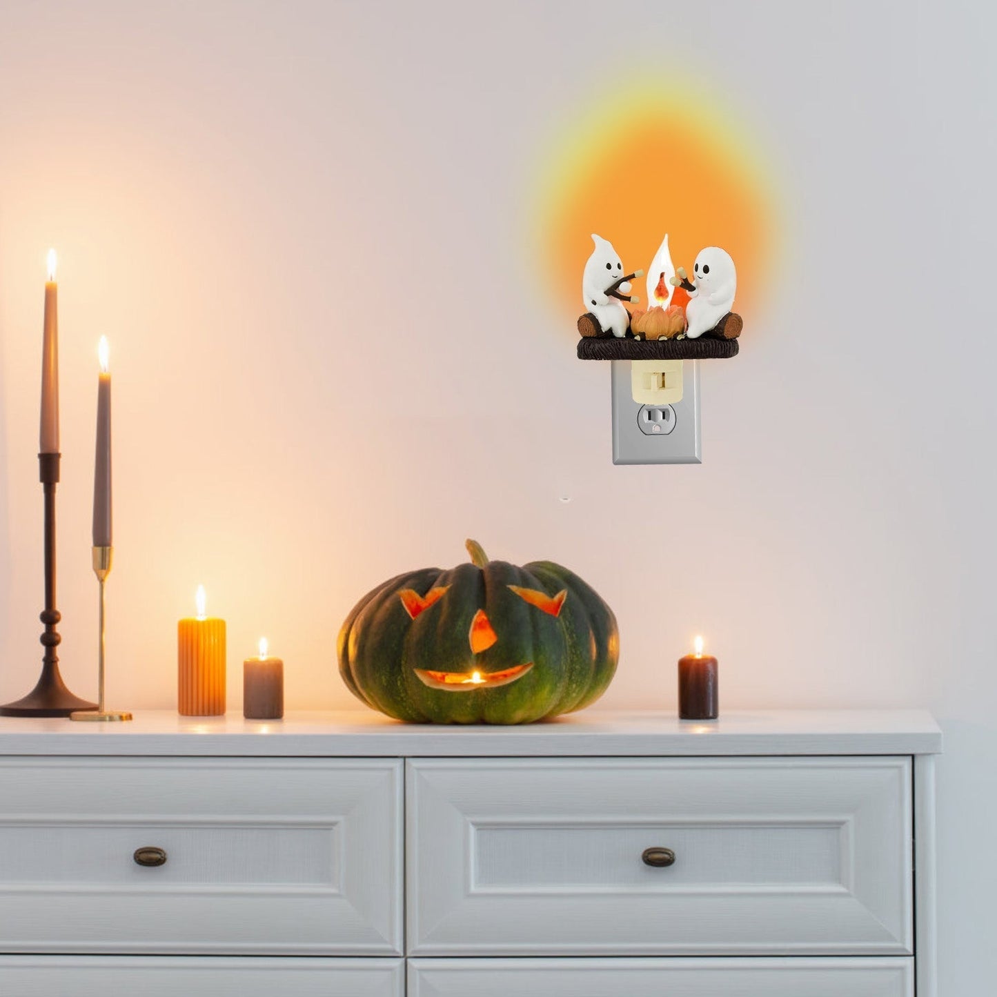 Avelena | 👻 Geisterfeuer mit flackerndem Nachtlicht 🎃 ❤️‍🔥