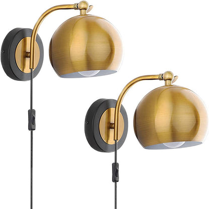 Avelena | AntiqueAura – Klassische Vintage-Wandlampe mit Stecker für elegante Räume
