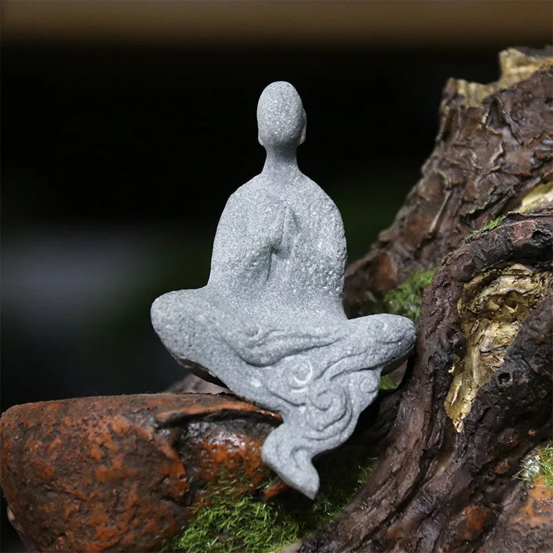 Avelena | Buddha Stein Statue Kleine Buddhistischen Mönche Tibetischer Buddhismus Figuren Zen Garten Ornament Meditation Zuhause Aquarium Dekoration