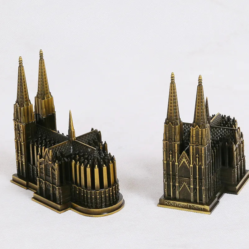 Avelena | Cologne Cathedral Model Metal Antique Bronze Germany Kölner Dom Building Figurine World Famous Landmark Architecture Decoration