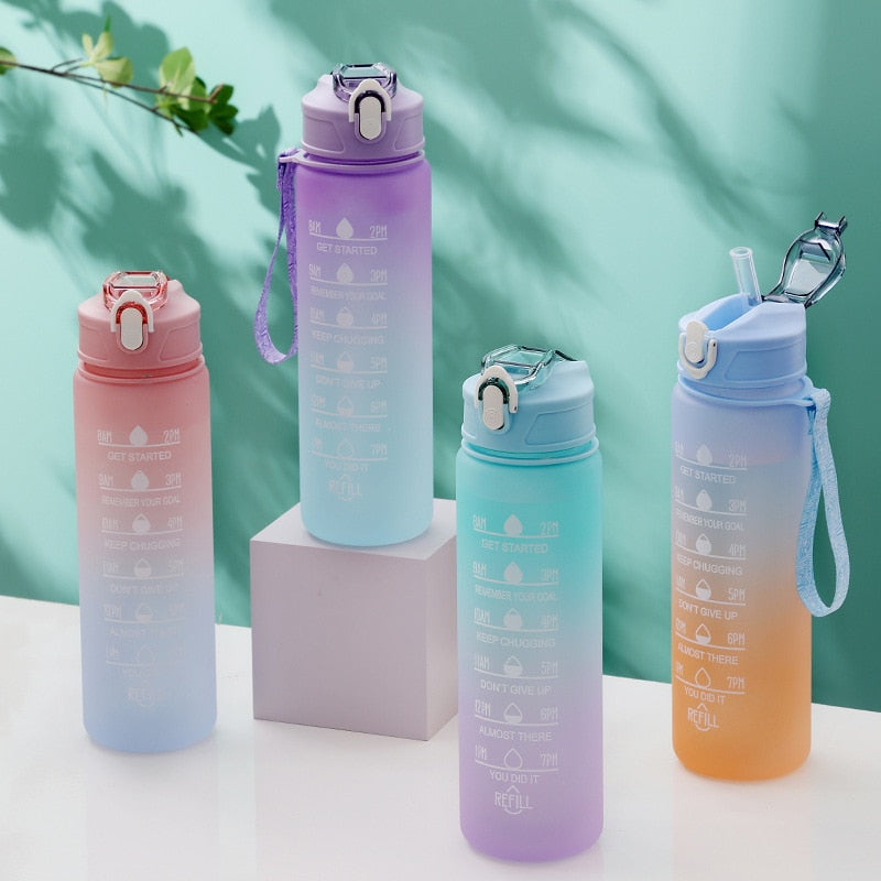 Avelena | Kinder 900Ml Trinkflasche mit Strohhalm
