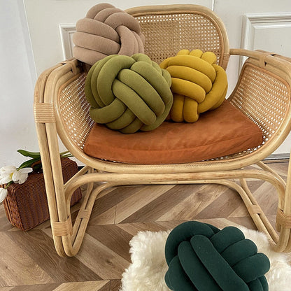 Avelena | Knot Kissen