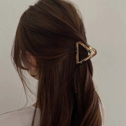 Avelena | Schicke Geometrische Haarspange für Frauen