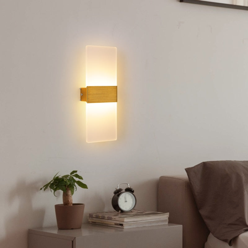 Avelena | SoftBeam – Schlanke Wandlampe Perfekt für Schlafzimmer