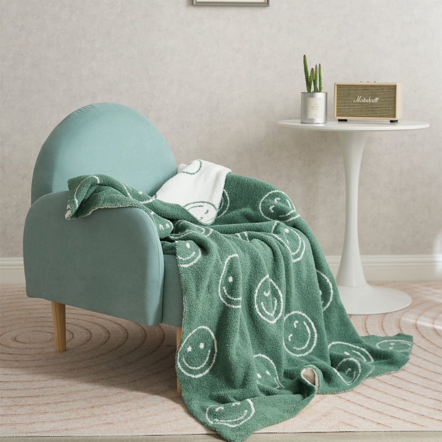 Avelena | Smiley-Decke