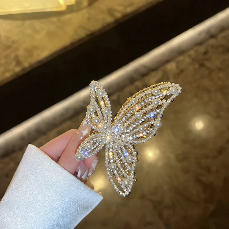 Avelena | Metall Schmetterling Haarspange für Frauen