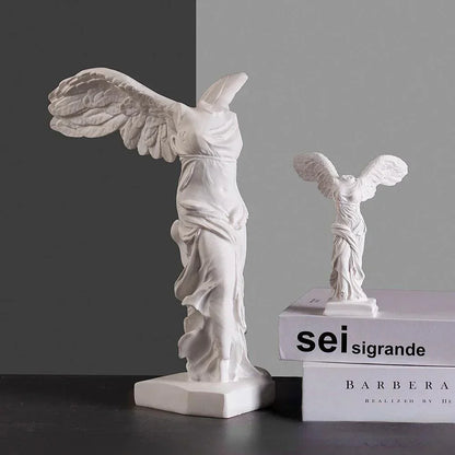 Avelena | WingGlide - Künstlerisches Schwebendes Ornament