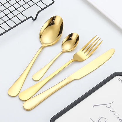 Avelena | Gold Besteckset Das Elegante 24-Teilige Gold & Silber Besteckset