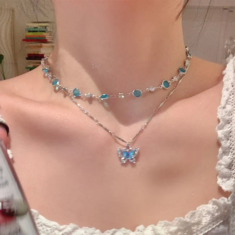Avelena | Romantisch Blau Kristall Schmetterling Anhänger Schmuck