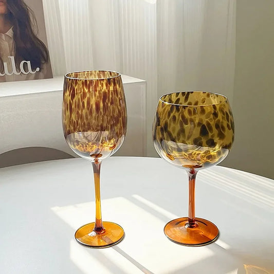 Avelena | Vintage Amber Leopard-Print Weinglas