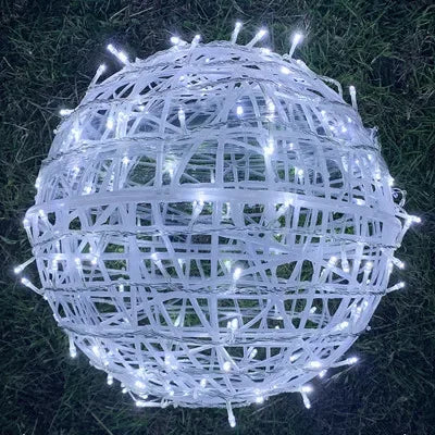Avelena | Lichtende Rattan-Sphäre für Festliche und Elegante Dekorationen