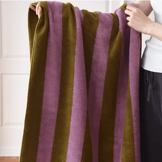 Avelena | Retro Streifen Handtuch (Chunky)