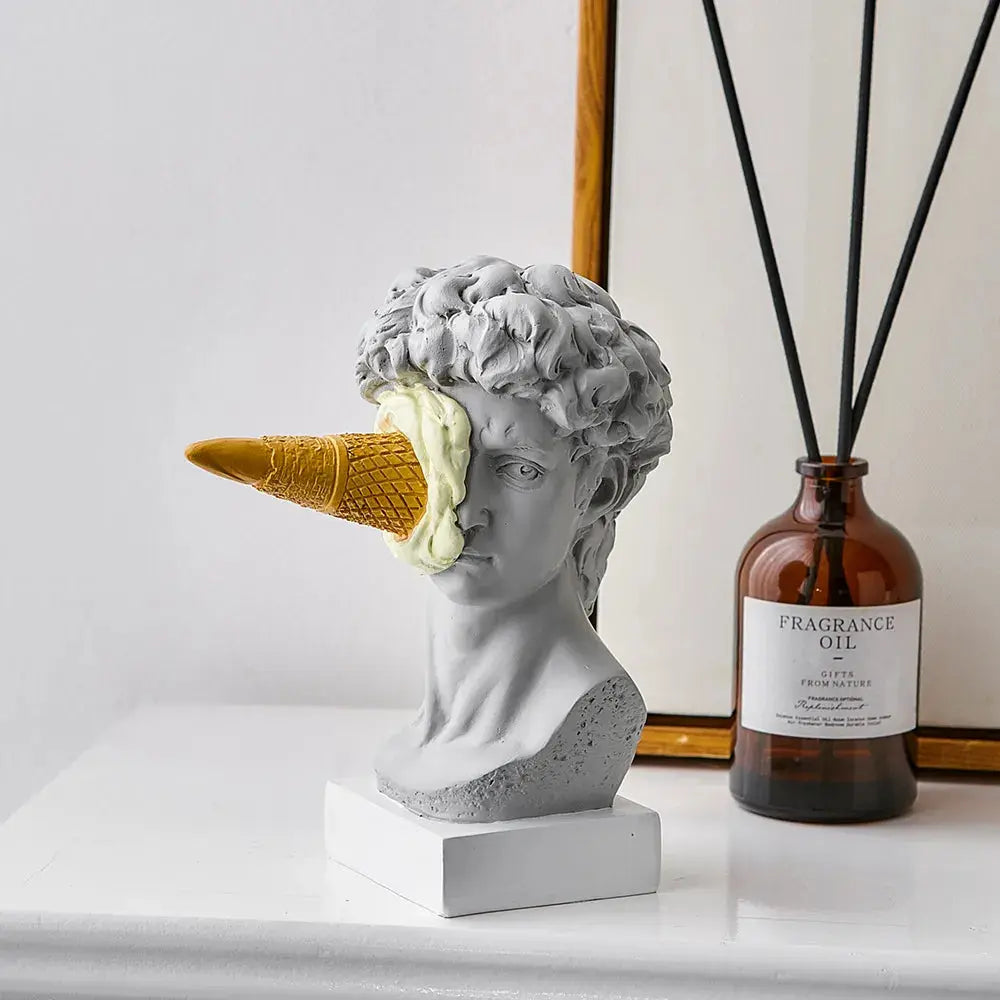 Avelena | David Statue Eiscreme Edition: Gourmet und Elegante Kunst