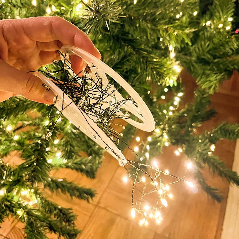 Avelena | LED Feuerwerkslichterkette Ignisia | Mit Fernbedienung | 30–75 m | 900–2000 LEDs | IP65 wasserdicht | Für Weihnachten, Halloween & Feiern