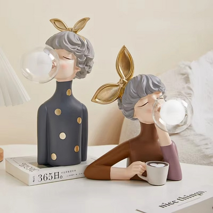 Avelena | Blubbernde Mädchenlampe - Verspielter Charme für jeden Innenraum