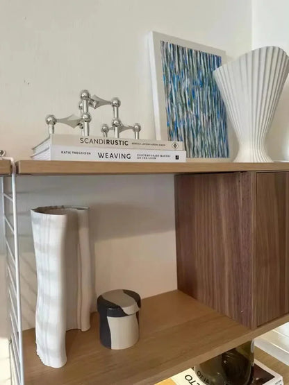 Avelena | Moderner Molekularer Metallkerzenhalter – Nordisch-inspirierter silberner Kerzenständer für elegante Wohnkultur