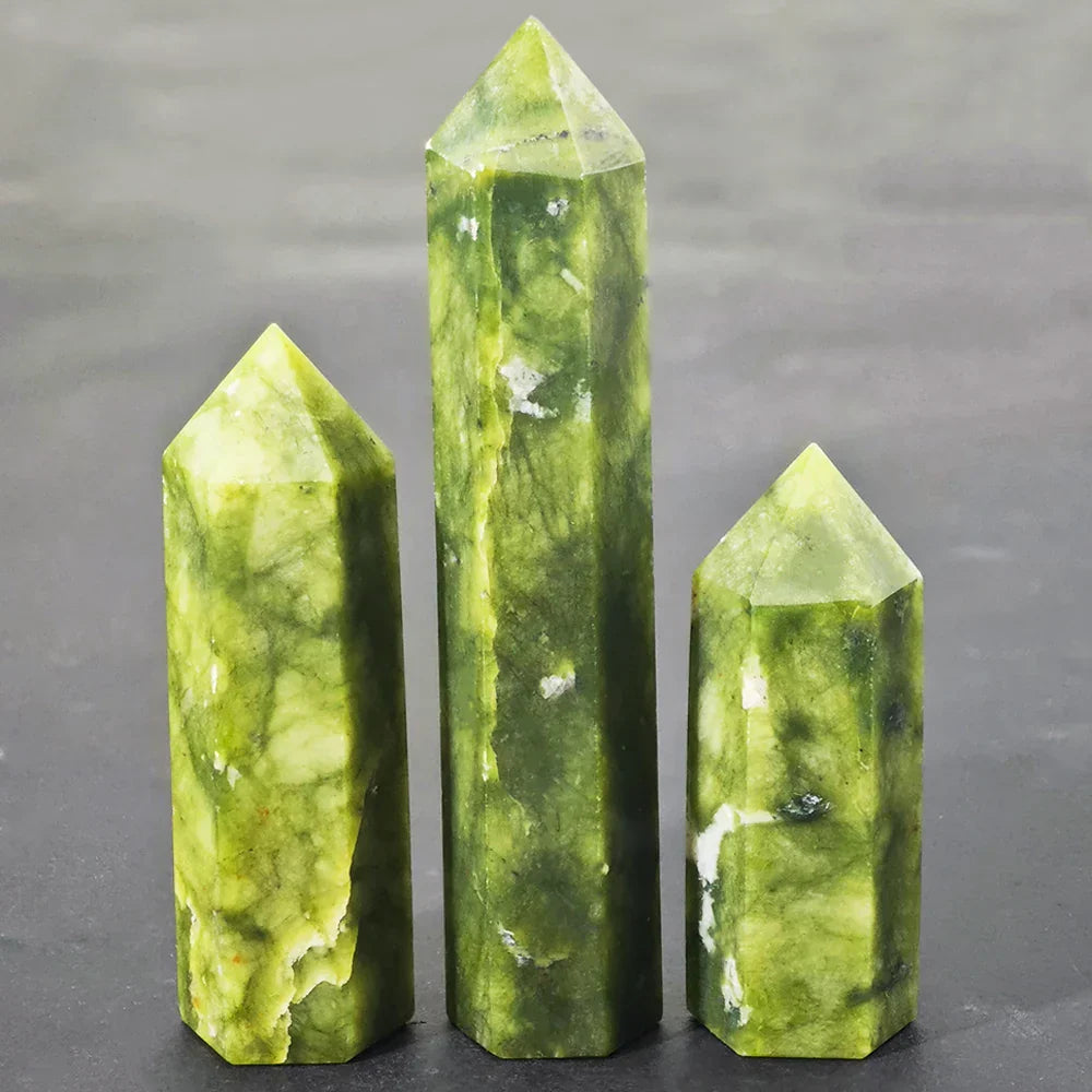 Avelena | Energora Kristall-Obelisk | Echter Naturquarz | Für Meditation & Chakra-Heilung | Spirituelles Dekoobjekt