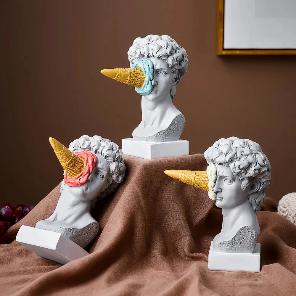 Avelena | David Statue Eiscreme Edition: Gourmet und Elegante Kunst