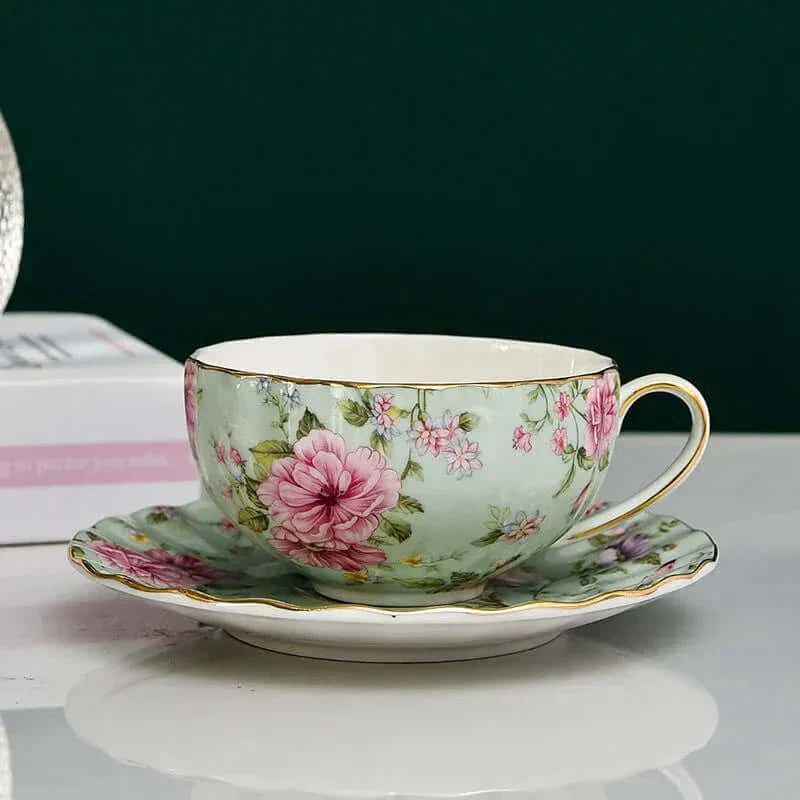 Avelena | Elegante Bone China Porzellan Kaffeetasse - Luxuriöses und einzigartiges Design