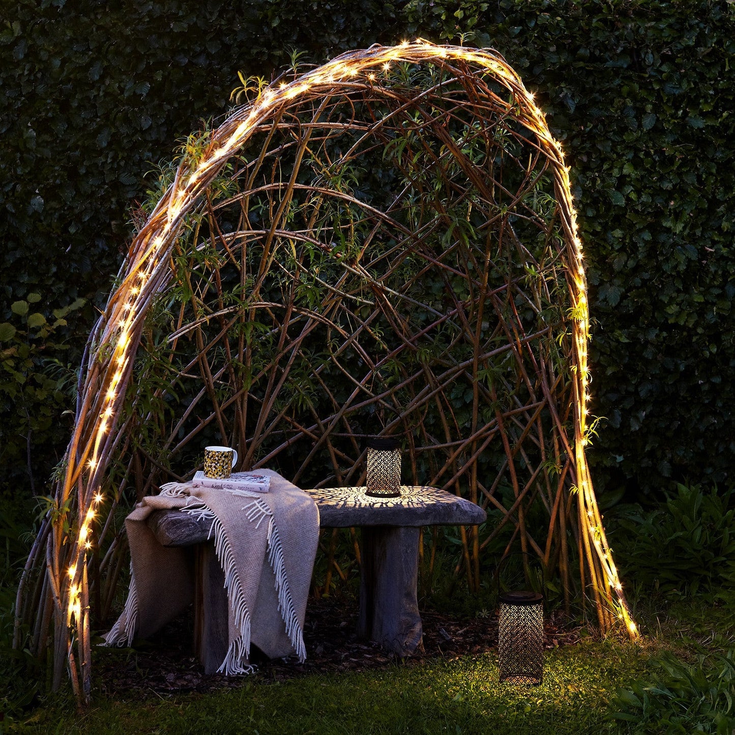 Avelena | 100er LED Micro Solar Lichterkette warmweiß