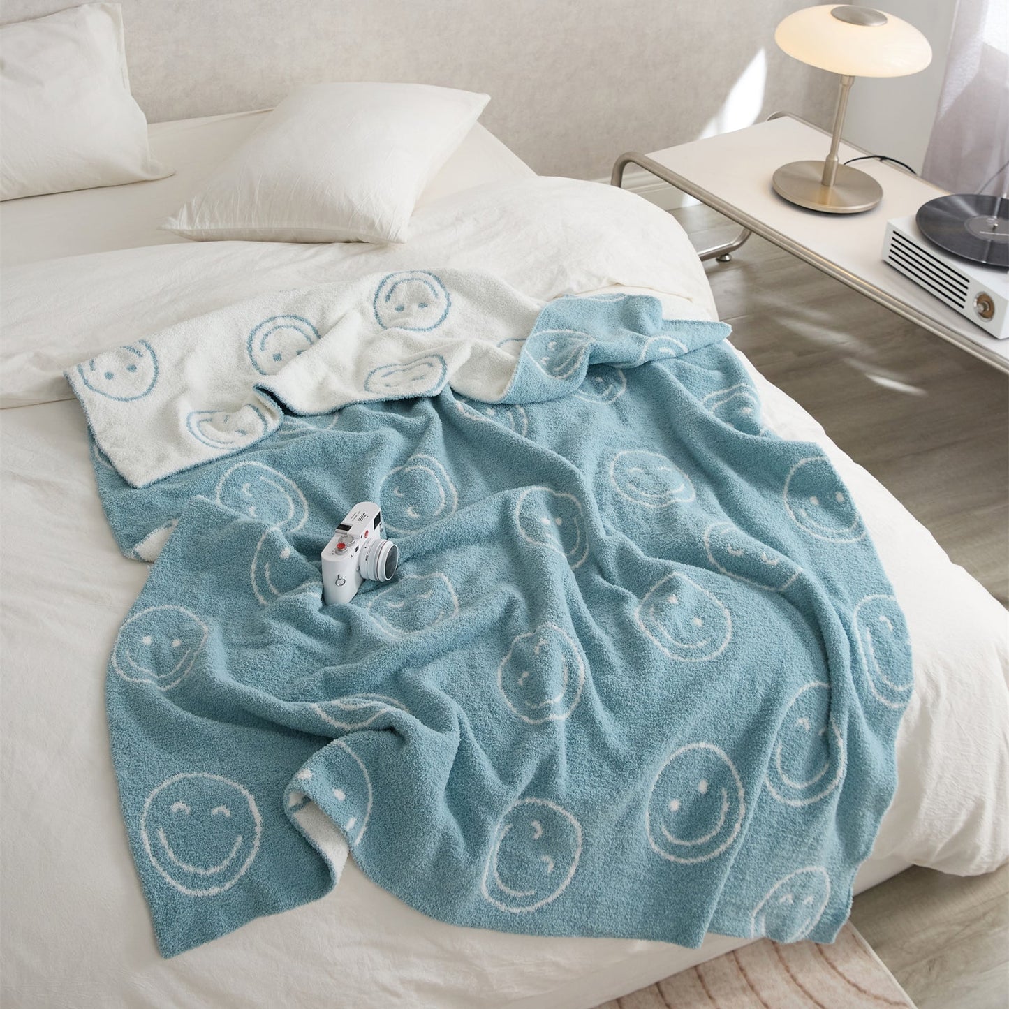 Avelena | Smiley-Decke