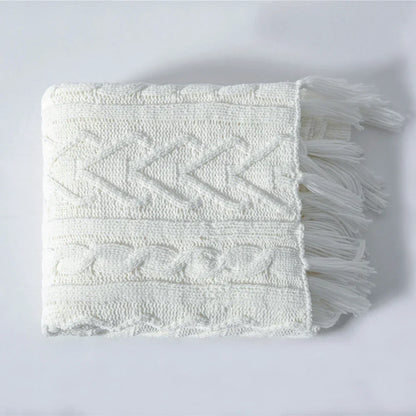Avelena | Blanket Luxe Chenille Decke mit Herzfransen