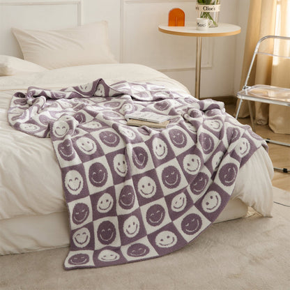 Avelena | Smiley Kariert Decke