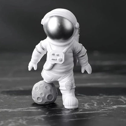 Avelena | Harz-Astronaut-Figur Statue Raumfahrer Skulptur Pädagogisches Spielzeug Schreibtisch-Dekoration Astronaut-Modell Für Kinder Geschenk