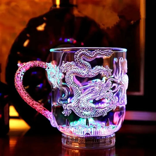 Avelena | 1 Stück Farbwechsel Leuchtende LED Drachen Tasse Wasser Aktiviert Lichter Bier Kaffee Milch Tee Wein Whiskey Bar Becher Reise Kreatives Geschenk