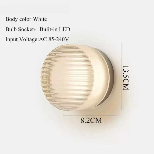 Avelena | Futuristische und einzigartige solide Plexiglas-Wandleuchte