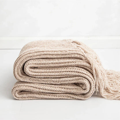 Avelena | Blanket Luxe Chenille Decke mit Herzfransen