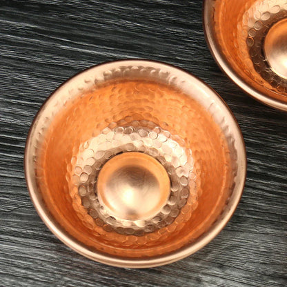 Avelena | Nepalese reine Kupfer-Wasserbereitungs-Schüssel handgefertigtes Hammermuster heilige Wasser-Schüssel für Buddha Buddhismus-Zubehör