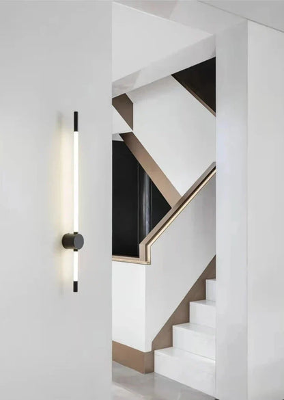 Avelena | AstraBeam – Vertikale LED-Wandlampe für moderne Innenräume