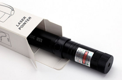 Avelena | RangeLite | Laserpointer – Einstellbarer Strahl und Langstreckenlicht