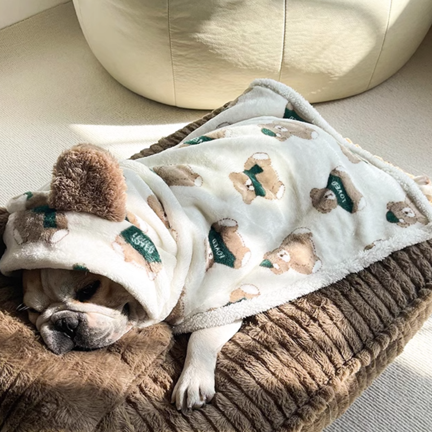 Avelena | Gemütlicher Großer Bärenumhang Für Hunde Warme Herbst Und Winterdecke Schal Für Französische Bulldoggen
