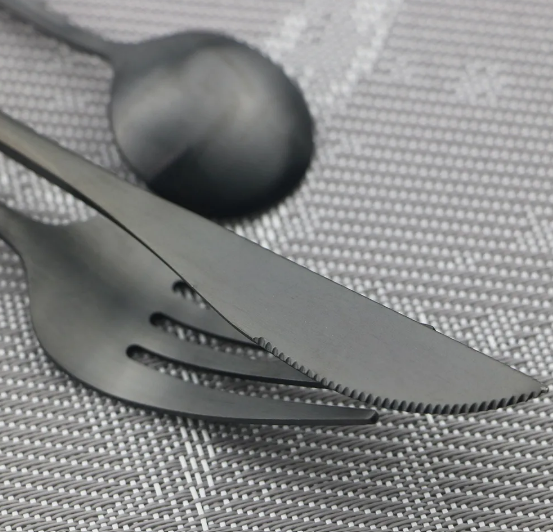 Avelena 36-teilige Edelstahl Besteckset – Elegantes & Langlebiges Design