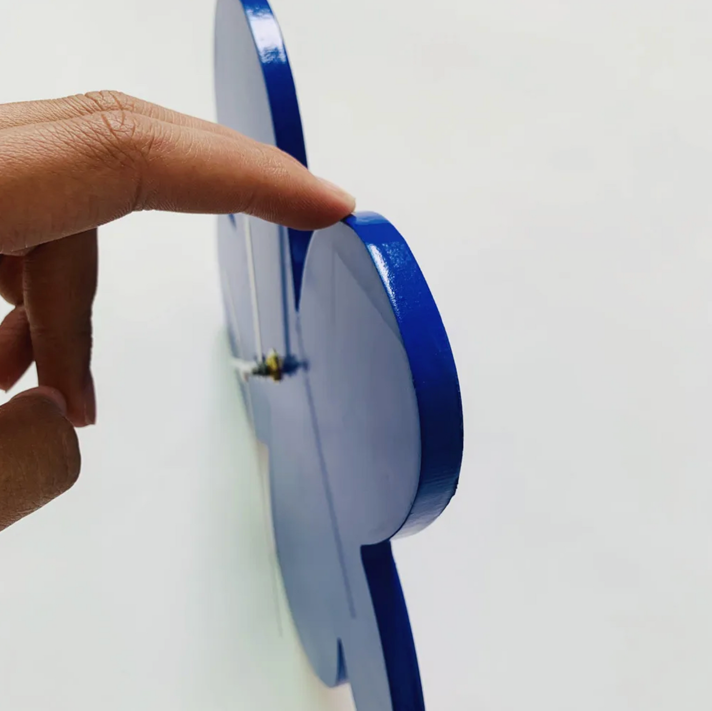 Avelena | Klein Blaue Geometrische Wanduhr