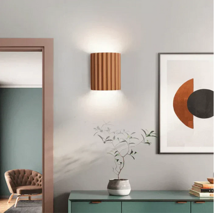 Avelena | Zeitgenössische Harzwandlampe | Beidseitige Lichtdiffusion & Ideal für moderne Wohnräume, Schlafzimmer, Flure