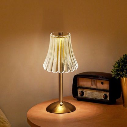 Avelena | Wiederaufladbare USB-LED-Tischlampe im Retro-Design